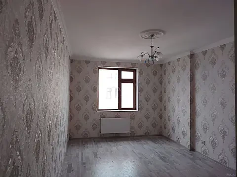 Satılır 3 otaqlı mənzil 102 m²
