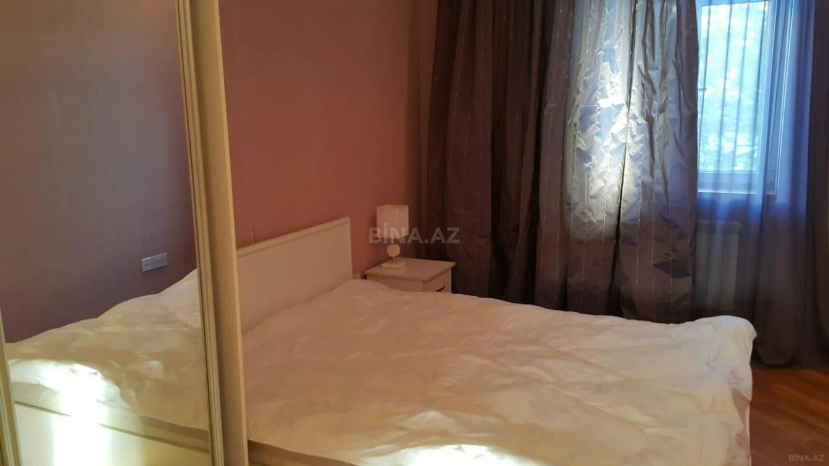 Kirayə verilir 3 otaqlı mənzil 100 m²