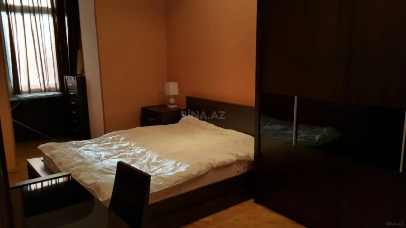 Kirayə verilir 3 otaqlı mənzil 100 m²