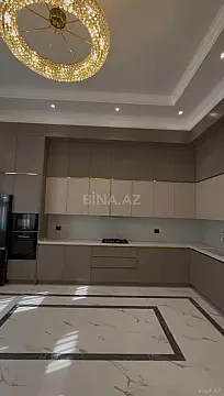 Satılır 4 otaqlı mənzil 285 m²
