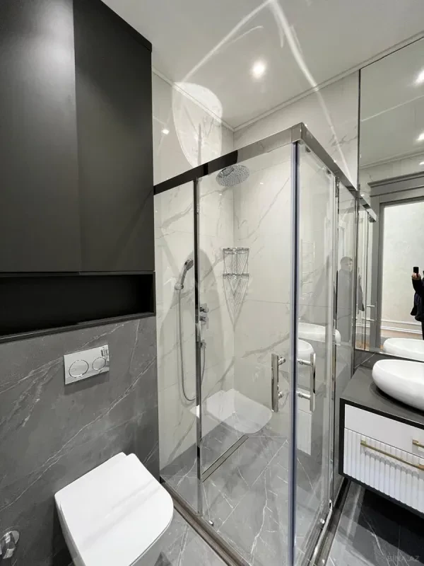Satılır 4 otaqlı mənzil 285 m²