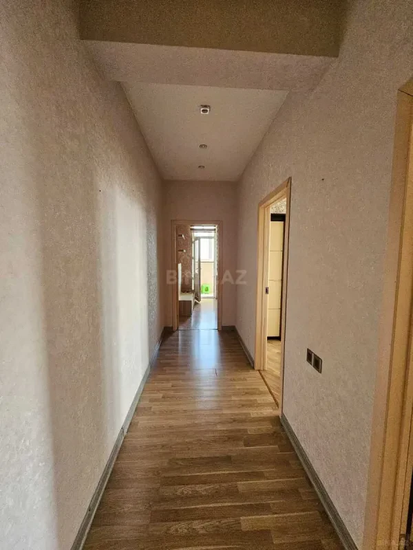 Satılır 2 otaqlı mənzil 85 m²