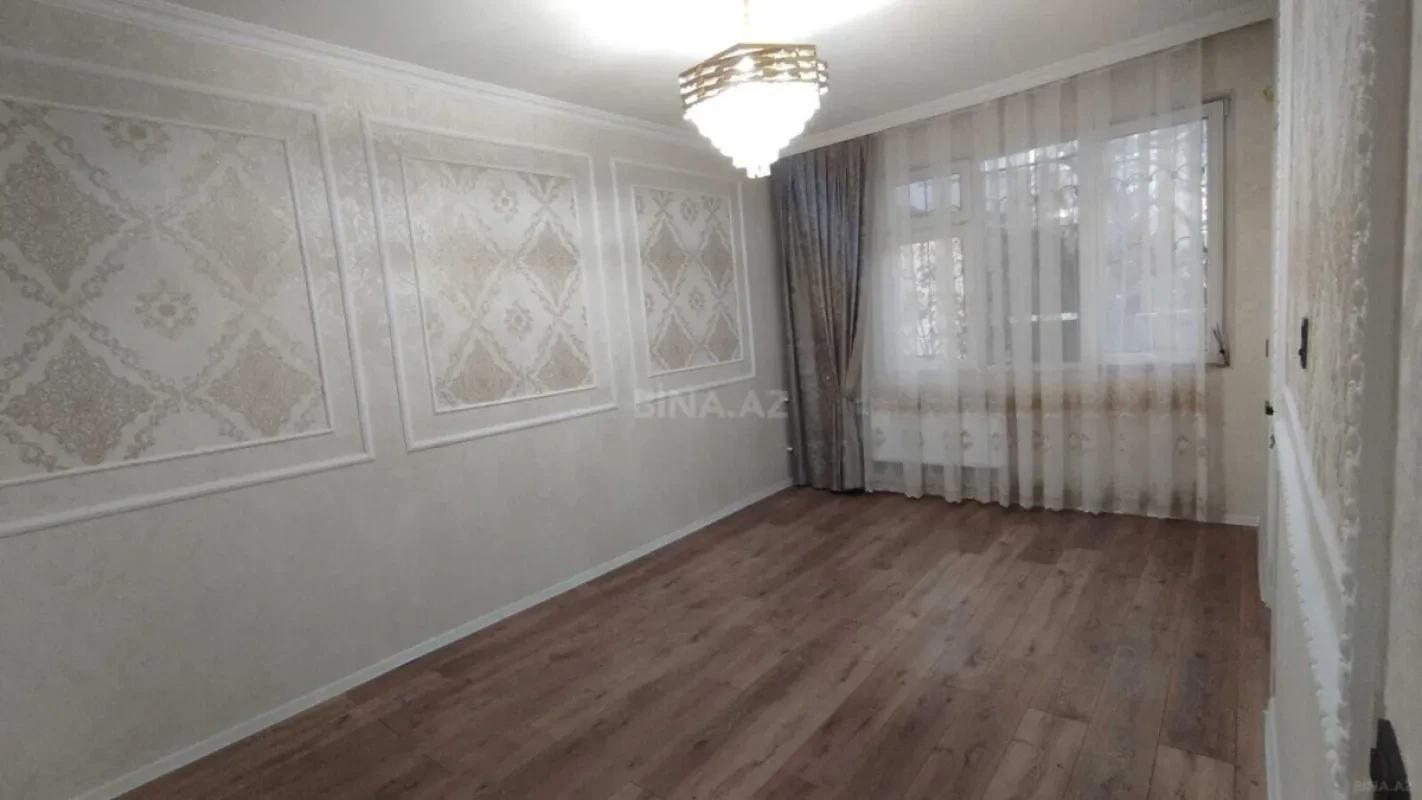 Satılır 1 otaqlı mənzil 35 m²