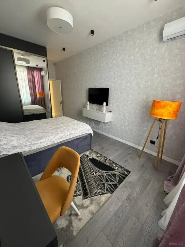 Satılır 3 otaqlı mənzil 119 m²