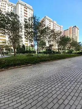 Satılır 3 otaqlı mənzil 119 m²