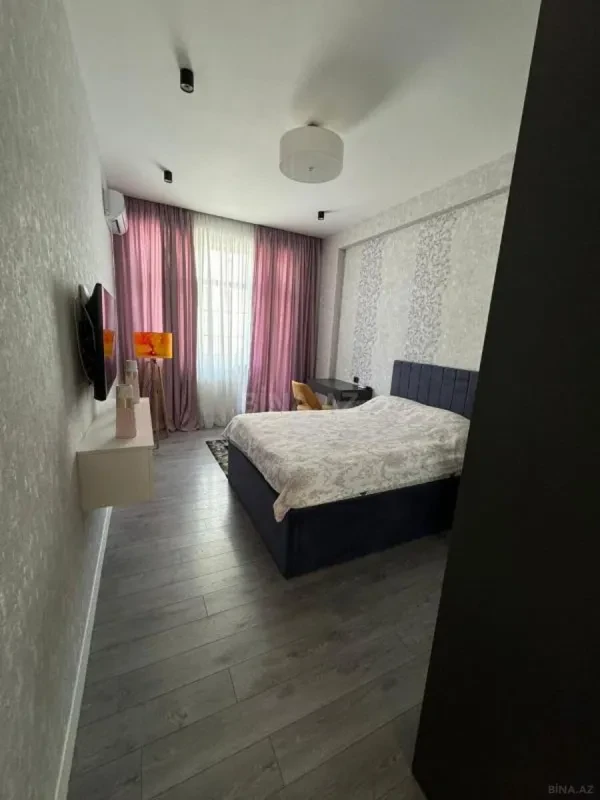 Satılır 3 otaqlı mənzil 119 m²