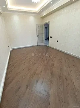 Kirayə verilir 2 otaqlı mənzil 74 m²