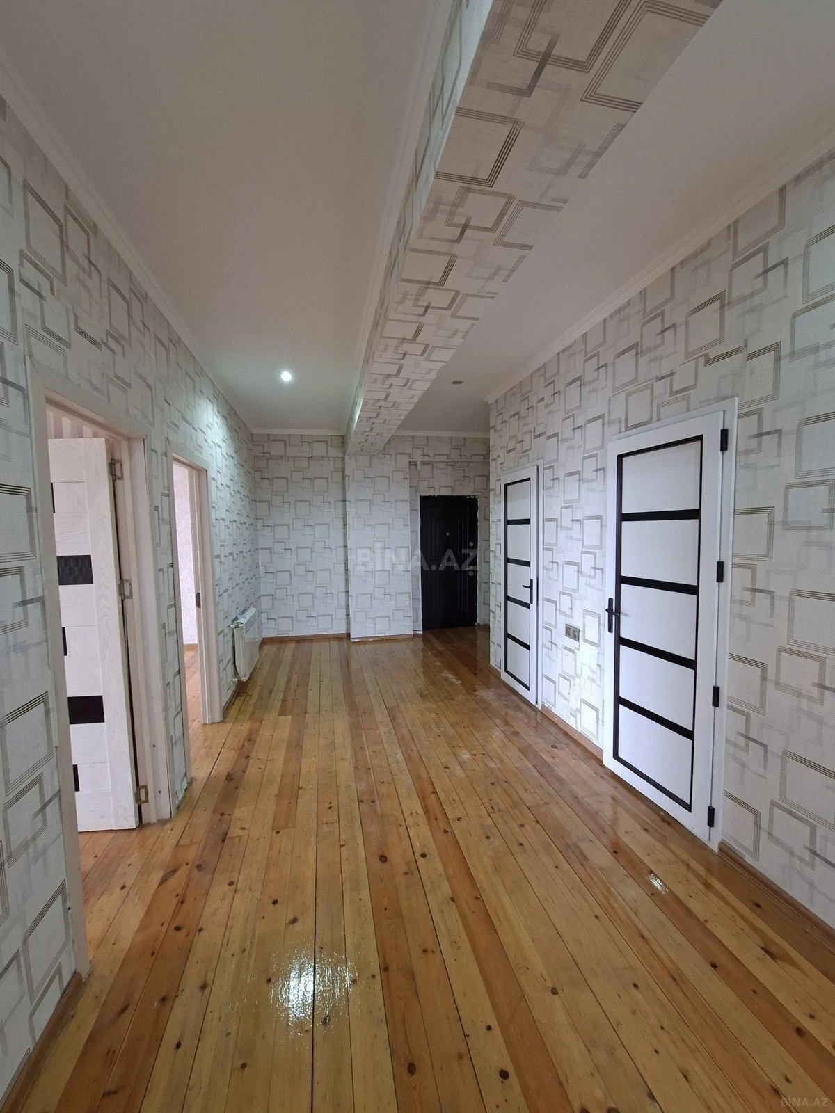 Kirayə verilir 3 otaqlı mənzil 120 m²