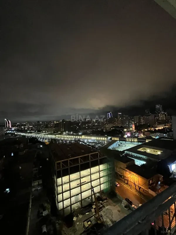 Kirayə verilir 3 otaqlı mənzil 102 m²