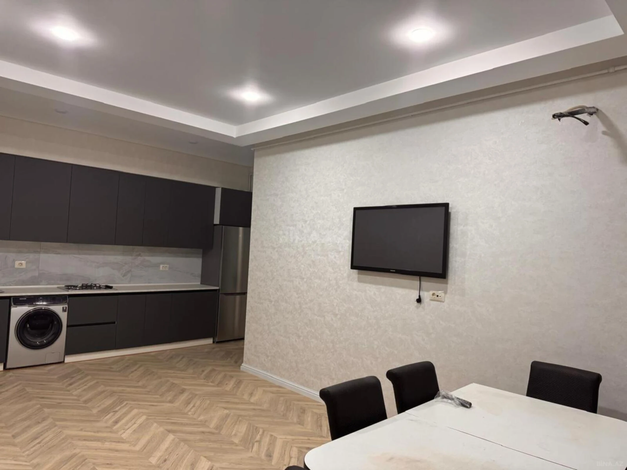 Kirayə verilir 3 otaqlı mənzil 85 m²
