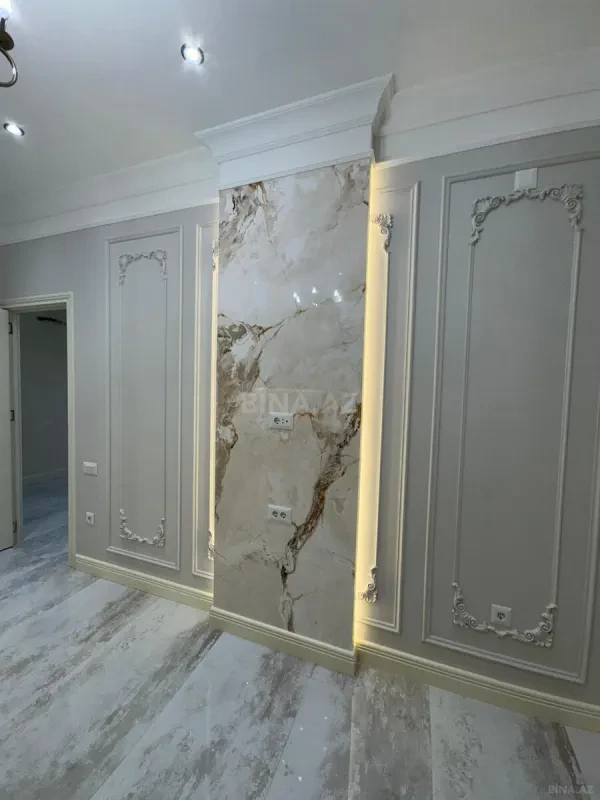 Satılır 2 otaqlı mənzil 98 m²