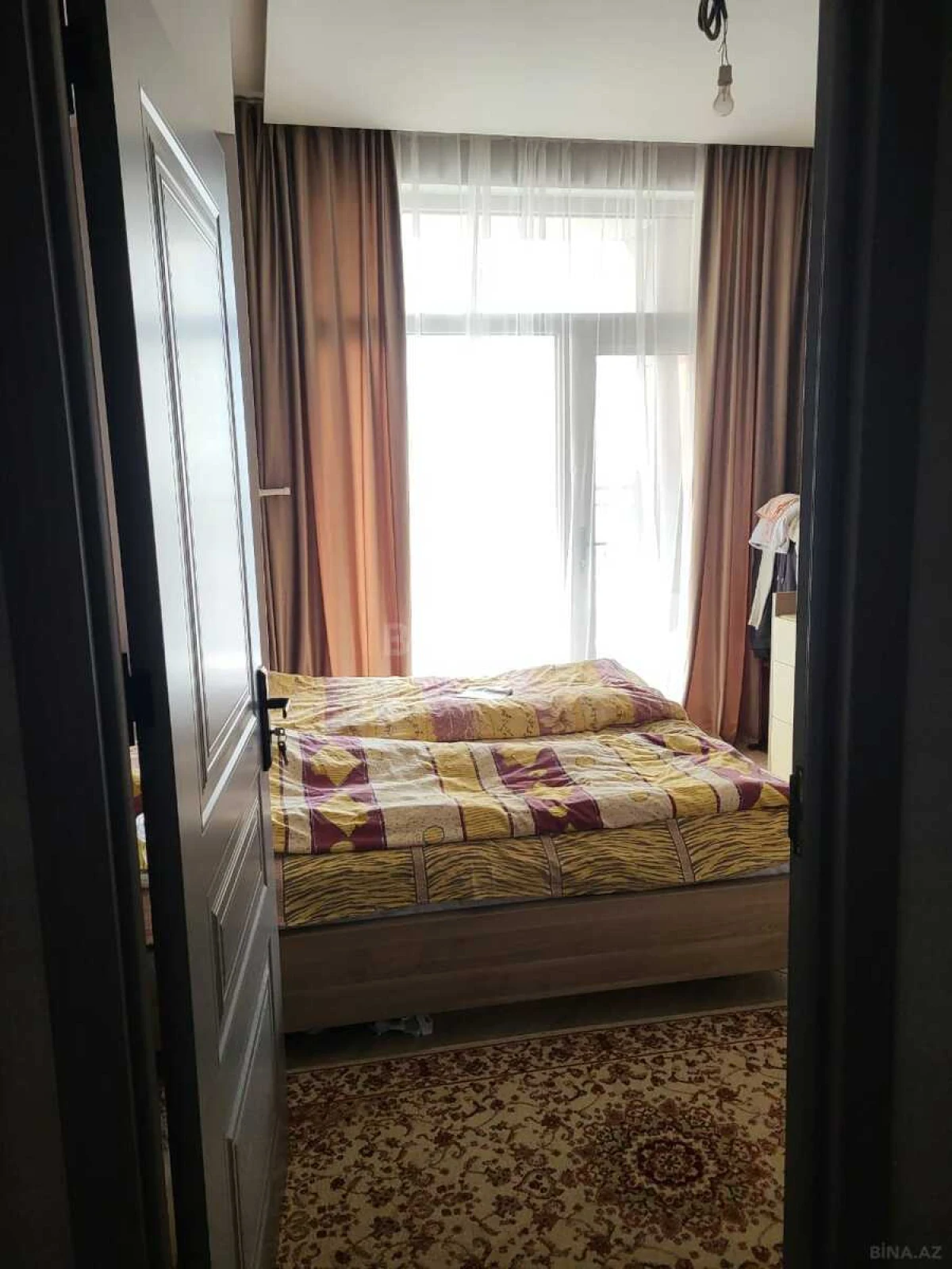 Satılır 3 otaqlı mənzil 101 m²