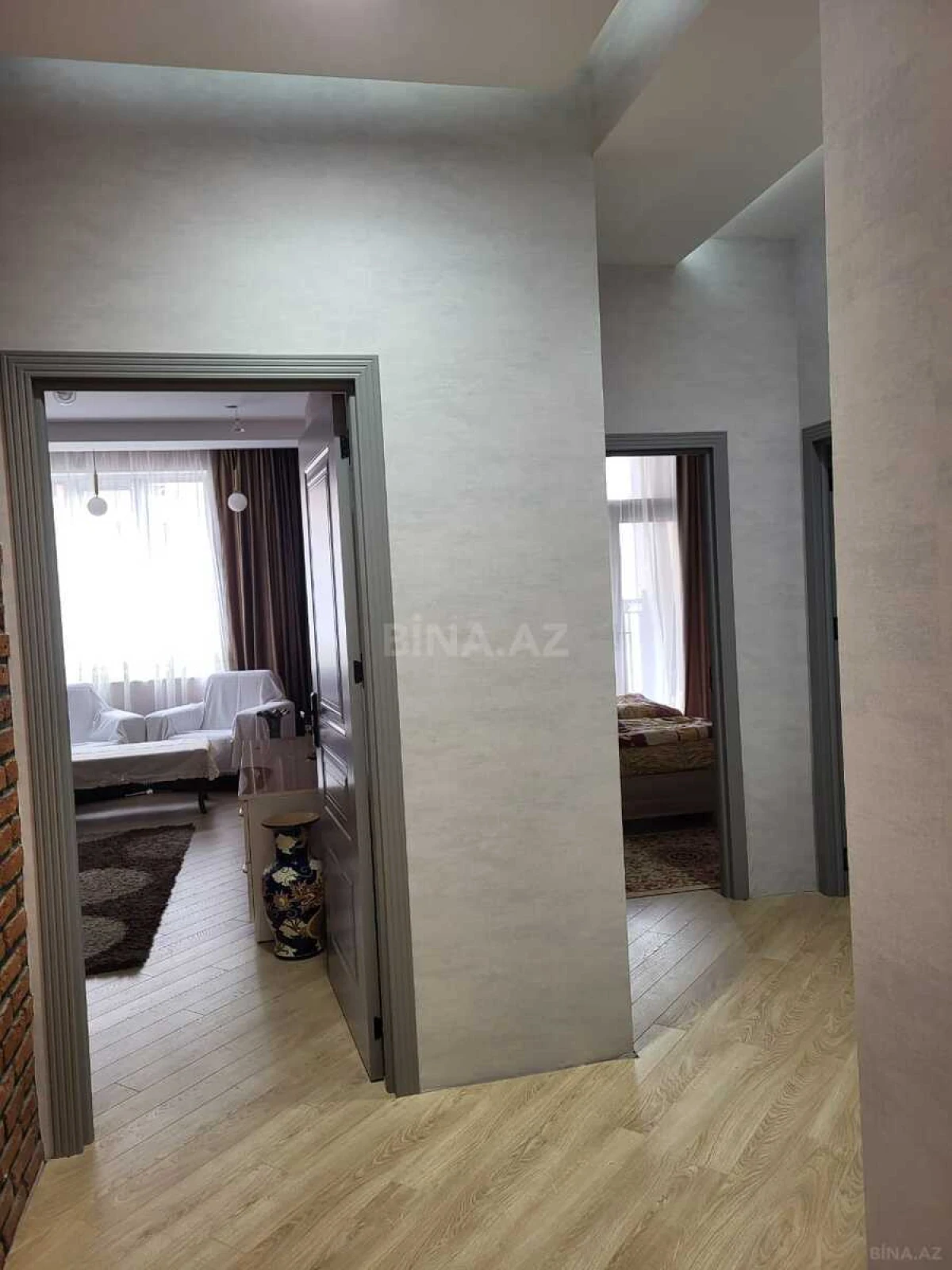 Satılır 3 otaqlı mənzil 101 m²
