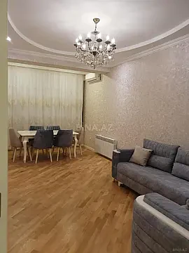 Kirayə verilir 3 otaqlı mənzil 130 m²
