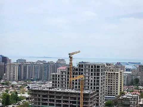 Kirayə verilir 3 otaqlı mənzil 155 m² — Bakı, Nizami 3 otaq 155.00 m²