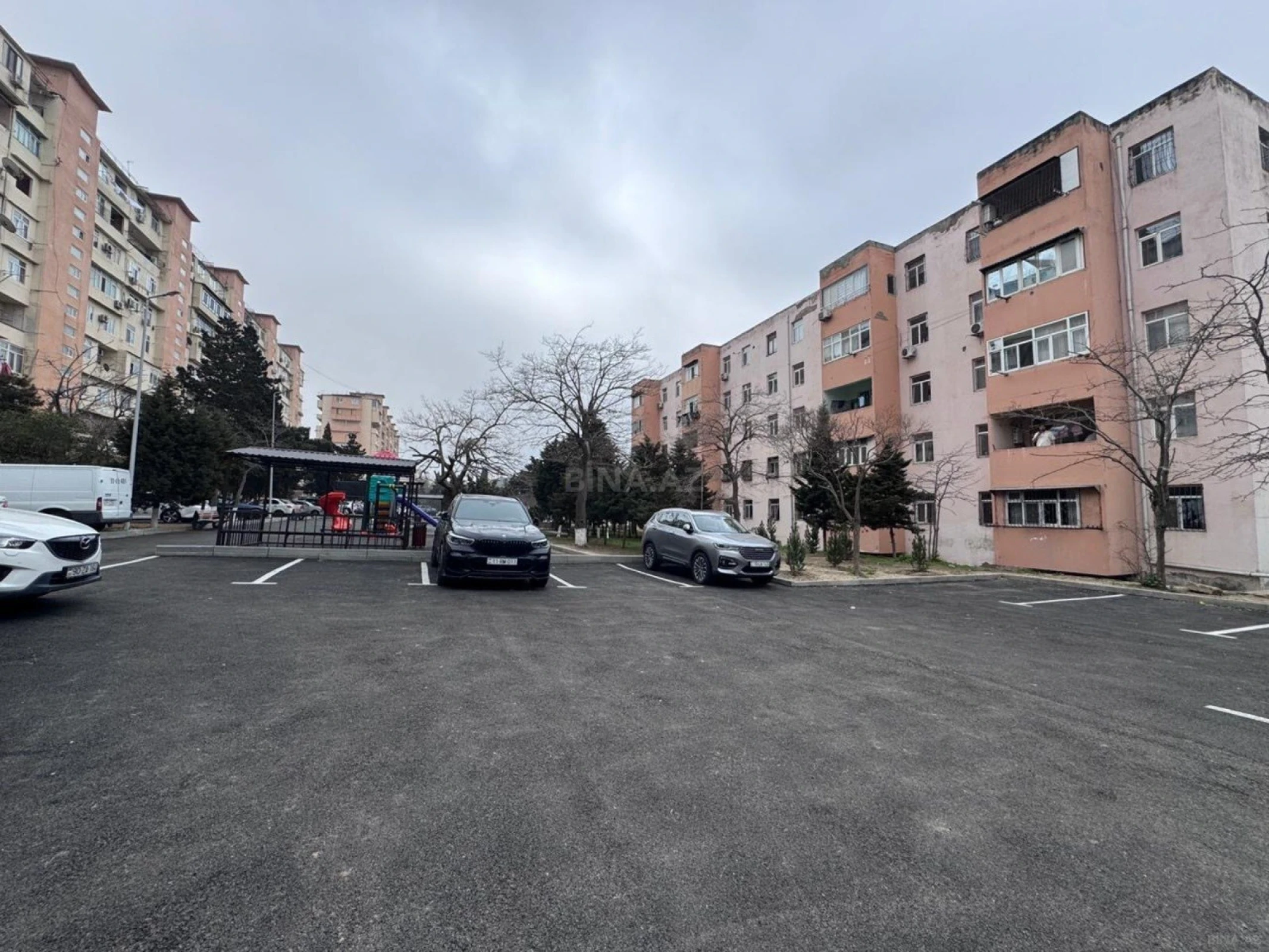 Satılır 2 otaqlı mənzil 51 m²