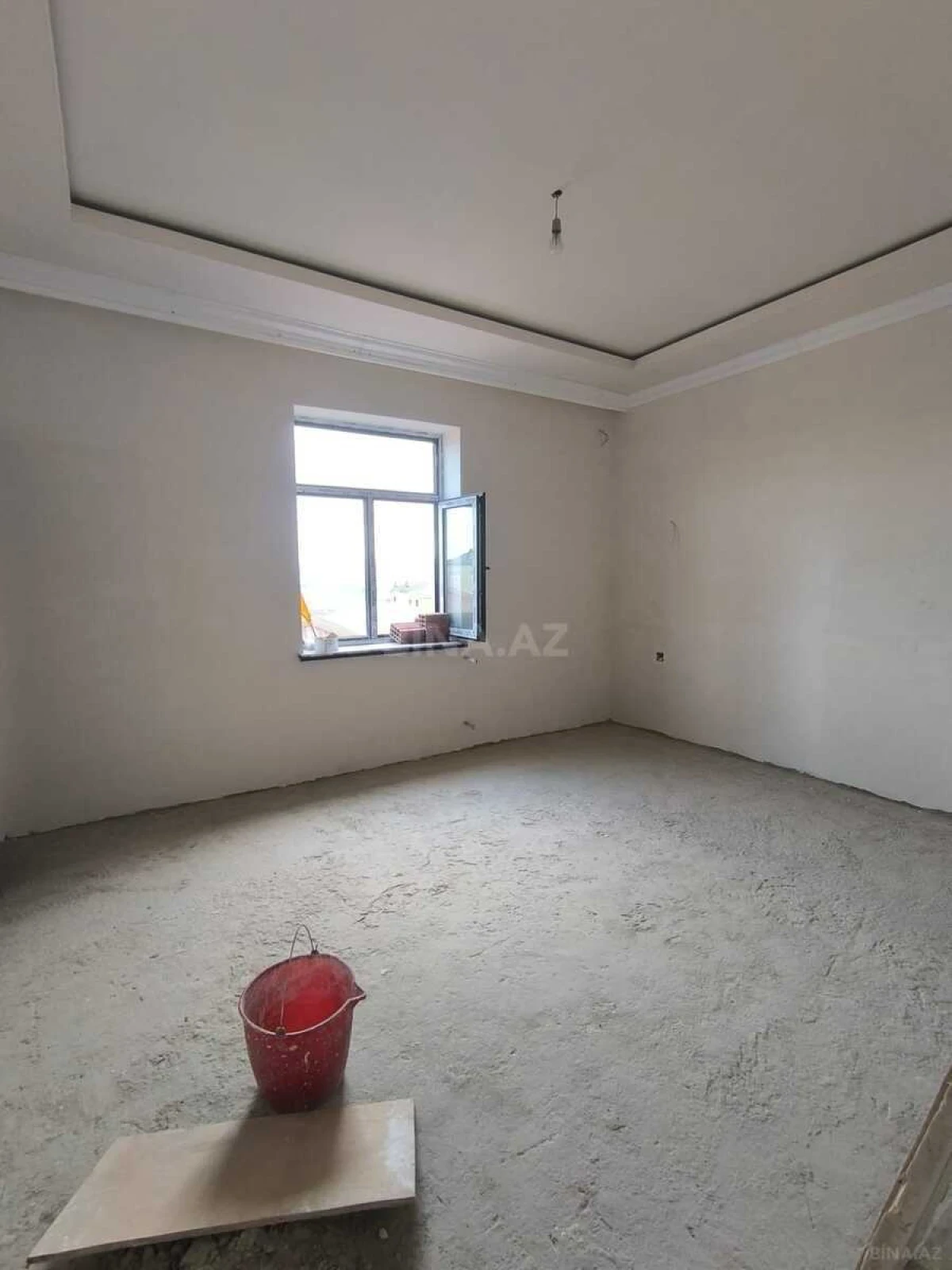 Satılır 6 otaqlı həyət evi 300 m²