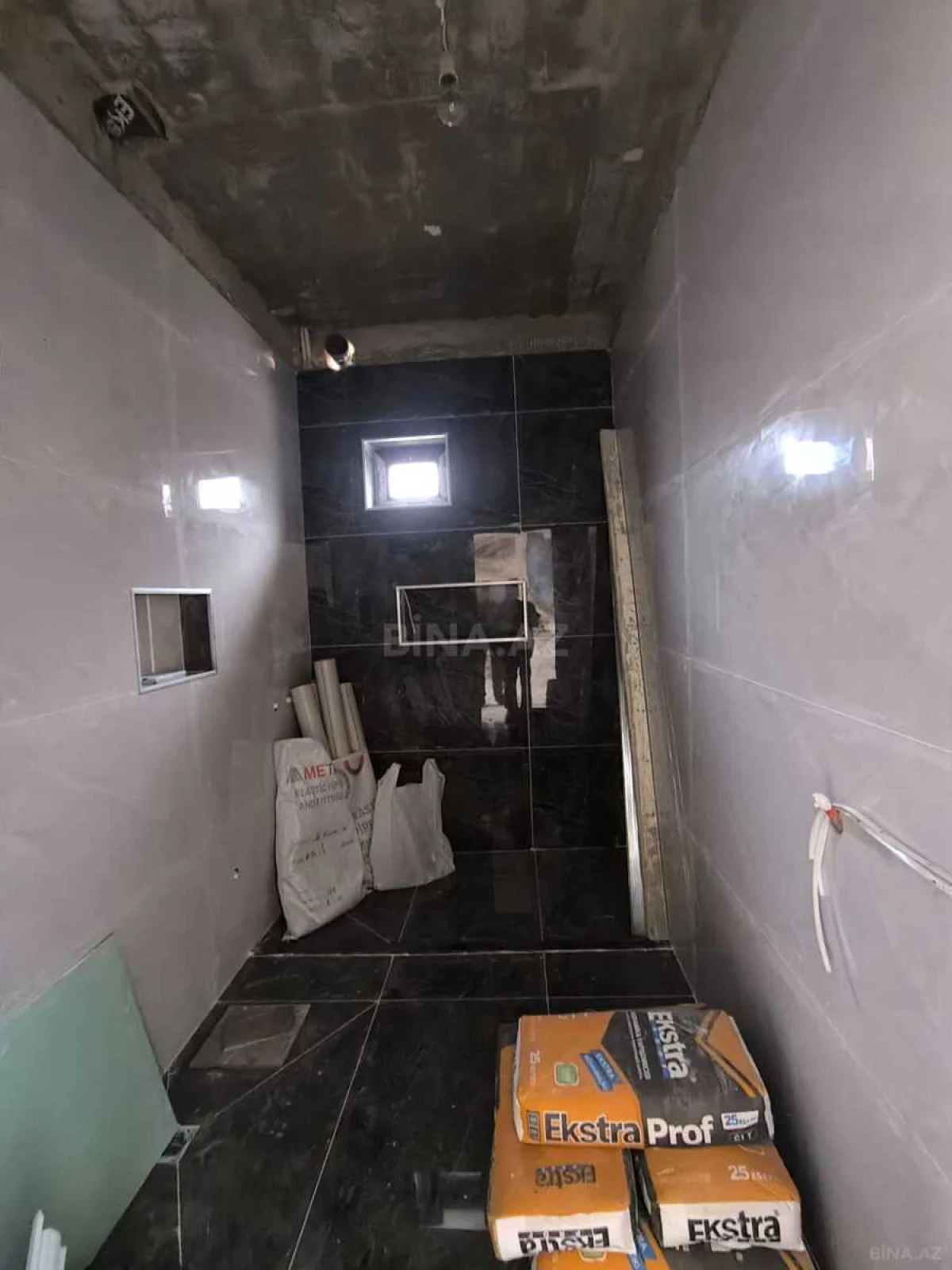 Satılır 6 otaqlı həyət evi 300 m²