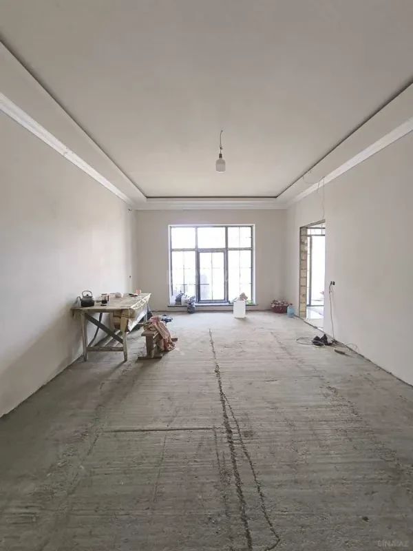 Satılır 6 otaqlı həyət evi 300 m²