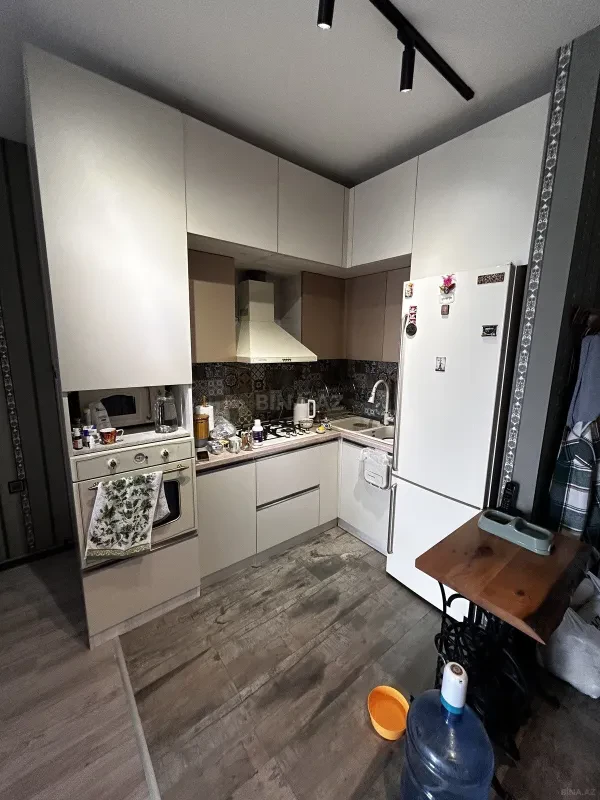 Satılır 2 otaqlı mənzil 66 m²