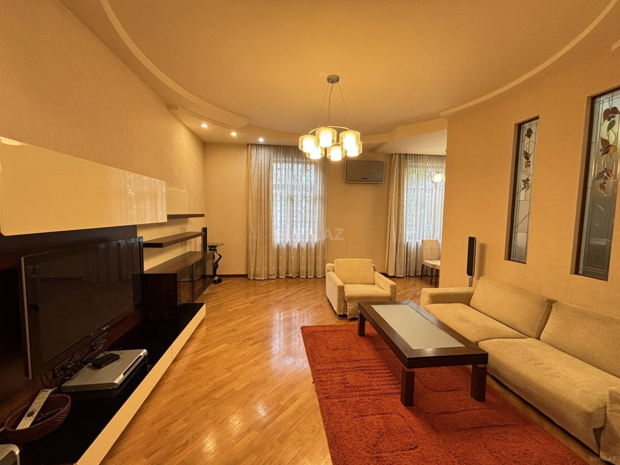 Kirayə verilir 3 otaqlı mənzil 85 m²