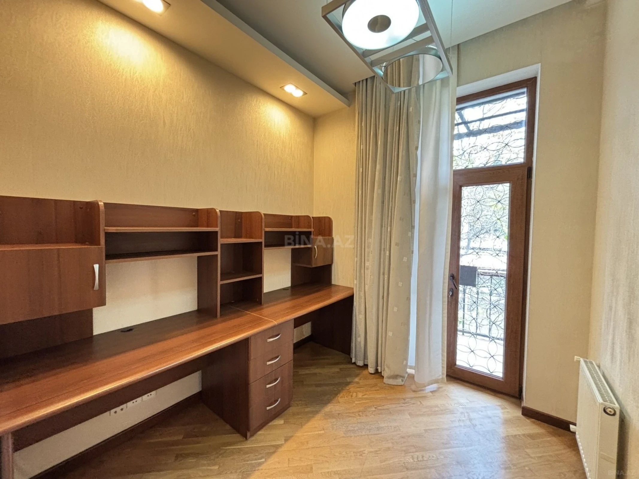 Kirayə verilir 3 otaqlı mənzil 85 m²