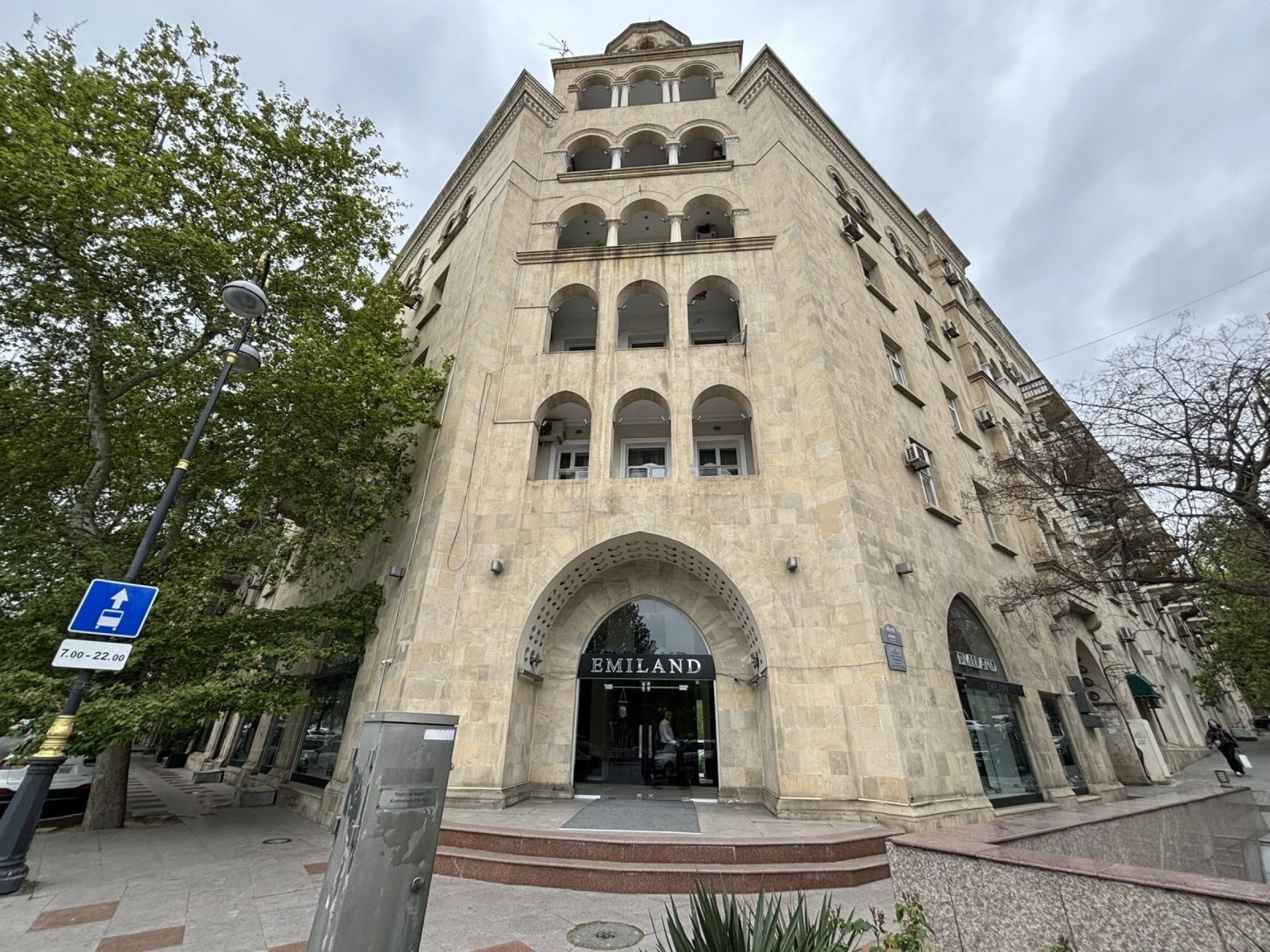 Kirayə verilir 3 otaqlı mənzil 85 m²