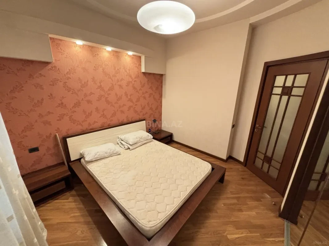 Kirayə verilir 3 otaqlı mənzil 85 m²