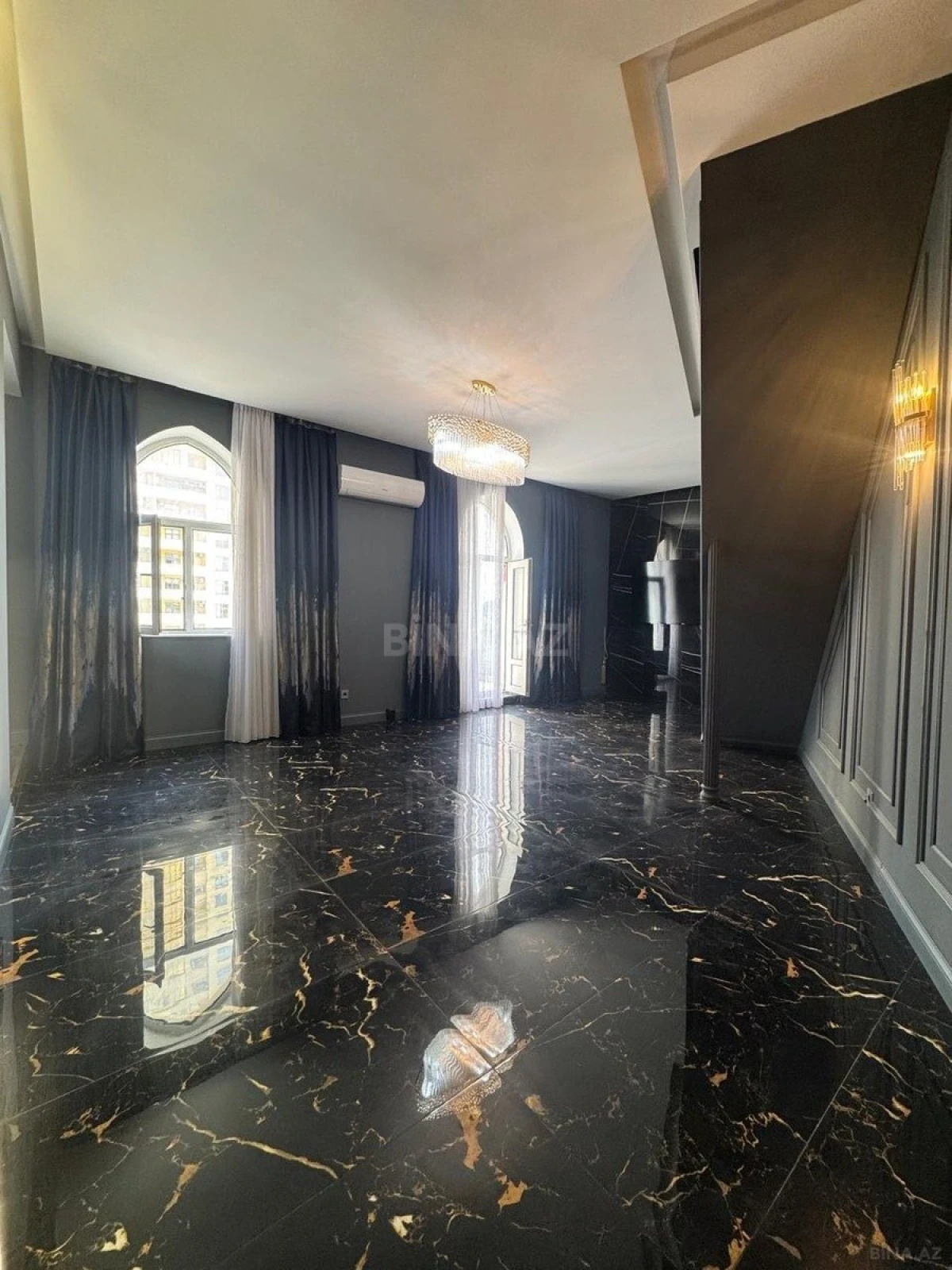 Satılır 3 otaqlı mənzil 100 m²