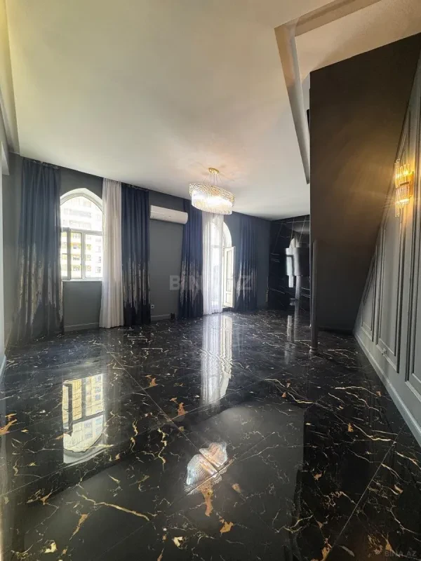 Satılır 3 otaqlı mənzil 100 m²