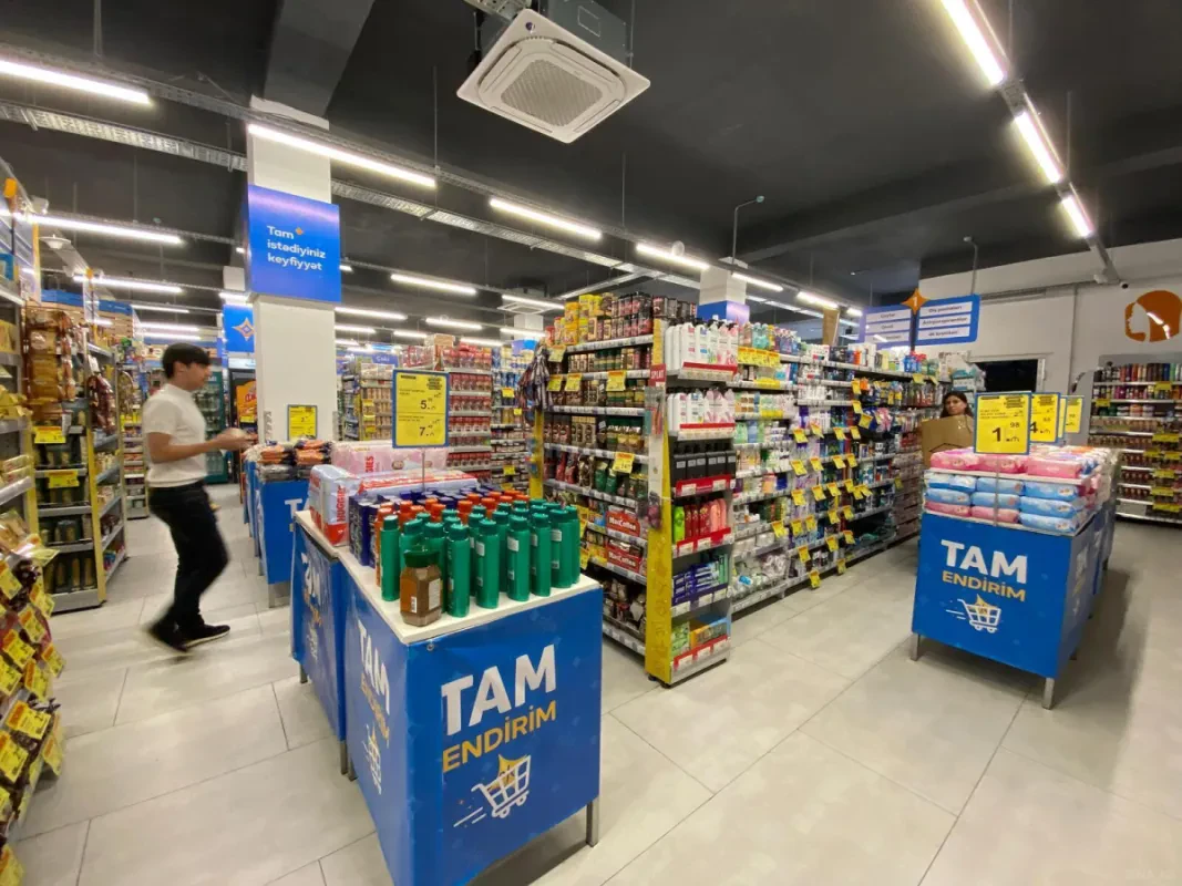 Satılır obyekt 1500 m²