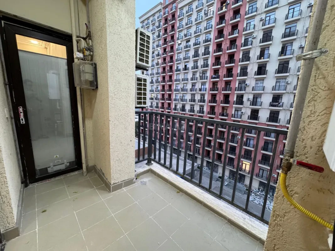 Kirayə verilir 2 otaqlı mənzil 85 m²