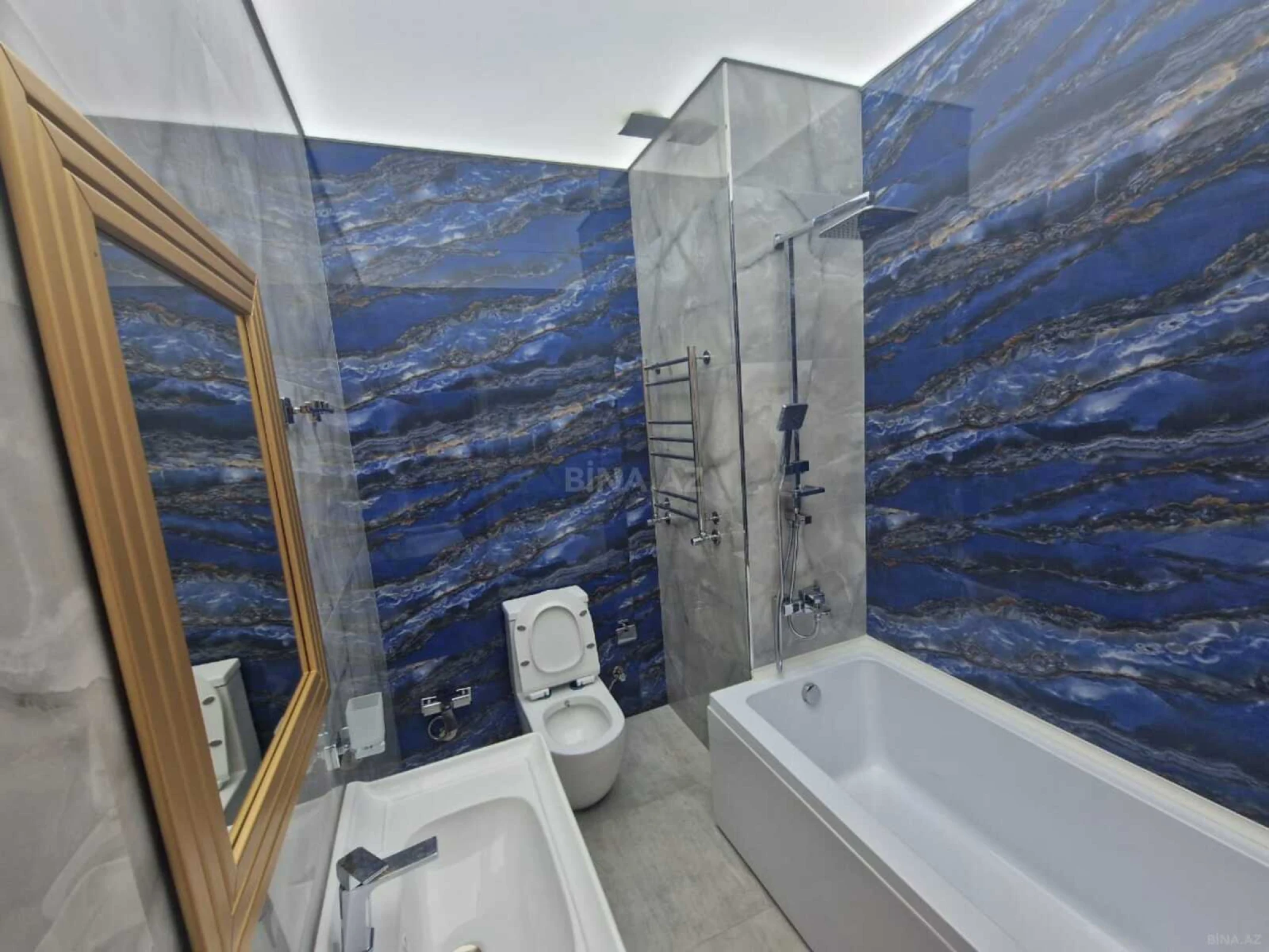 Kirayə verilir 5 otaqlı ofis 220 m²