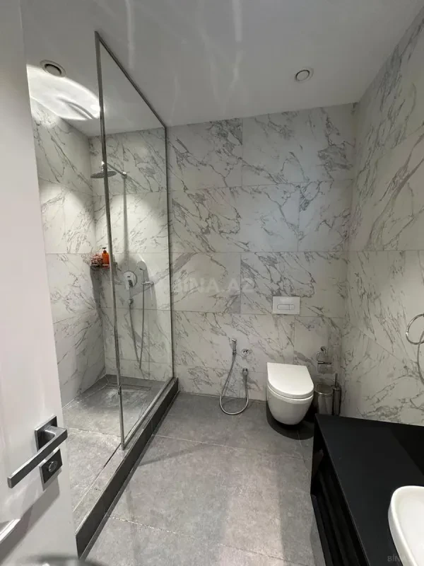 Kirayə verilir 3 otaqlı mənzil 105 m²