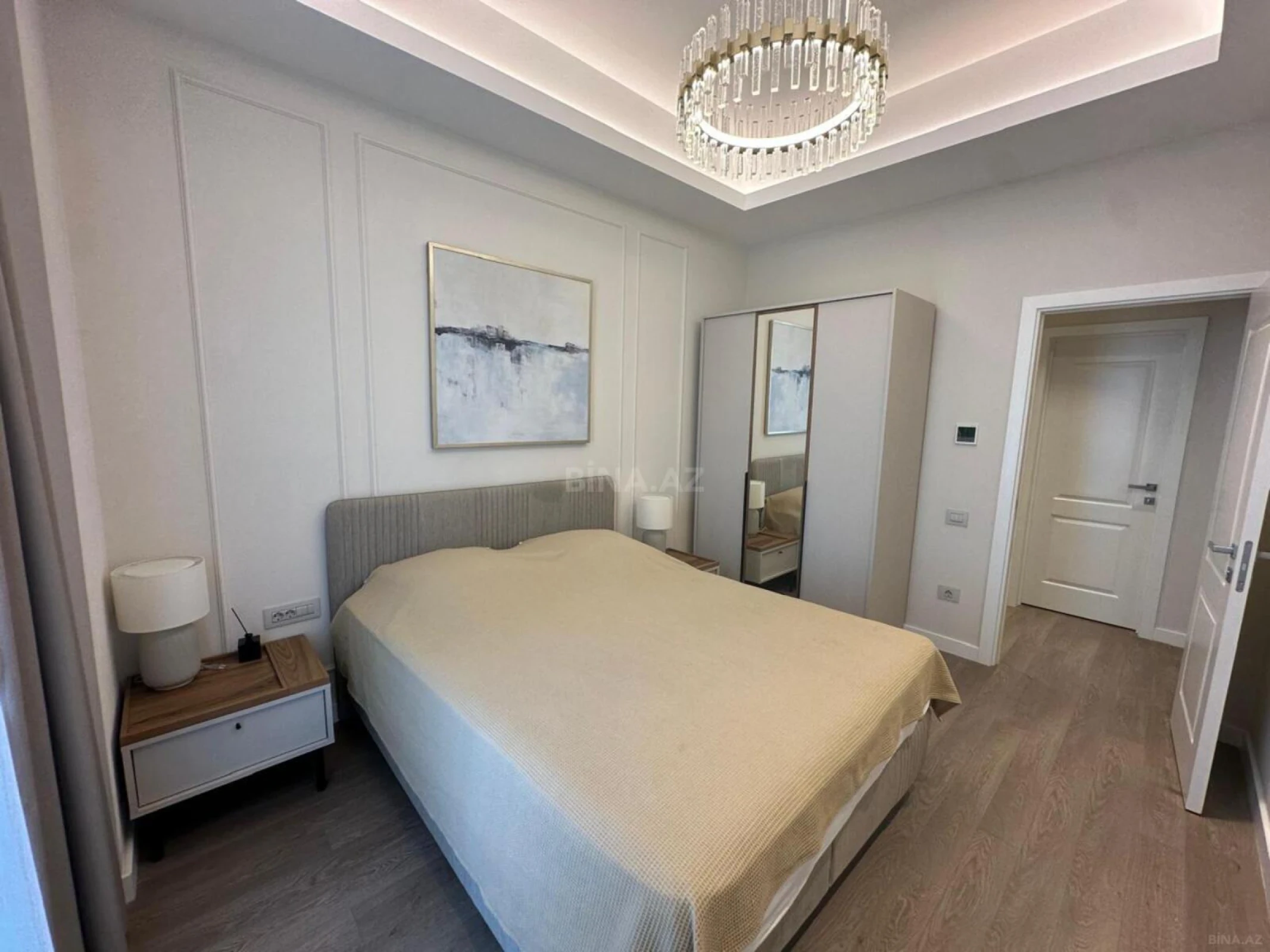 Kirayə verilir 3 otaqlı mənzil 105 m²
