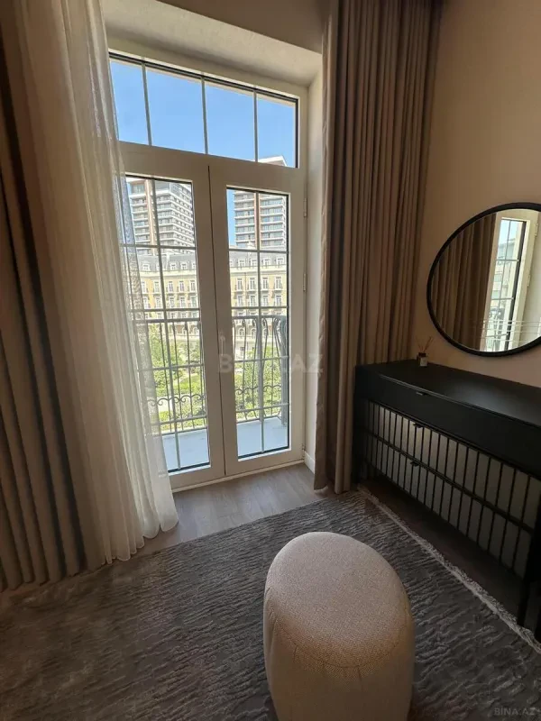 Kirayə verilir 3 otaqlı mənzil 105 m²
