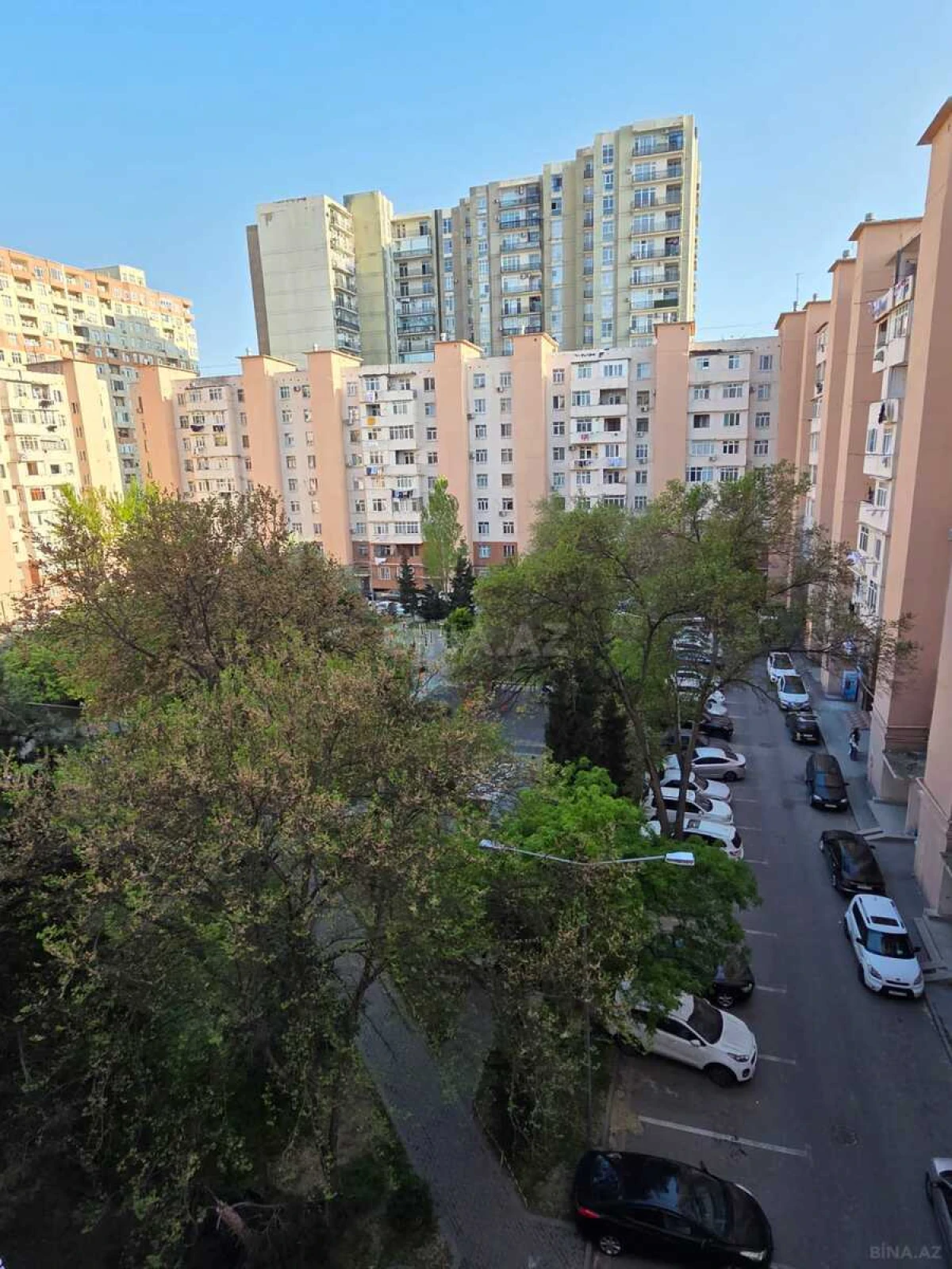 Satılır 3 otaqlı mənzil 70 m²