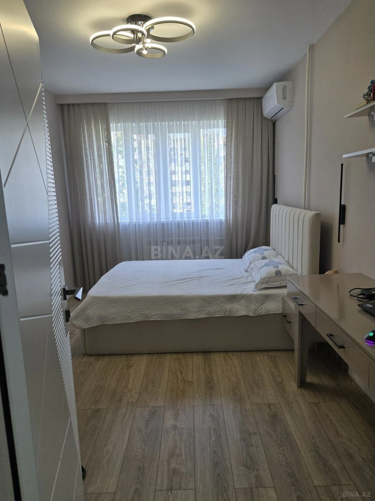 Satılır 3 otaqlı mənzil 70 m²