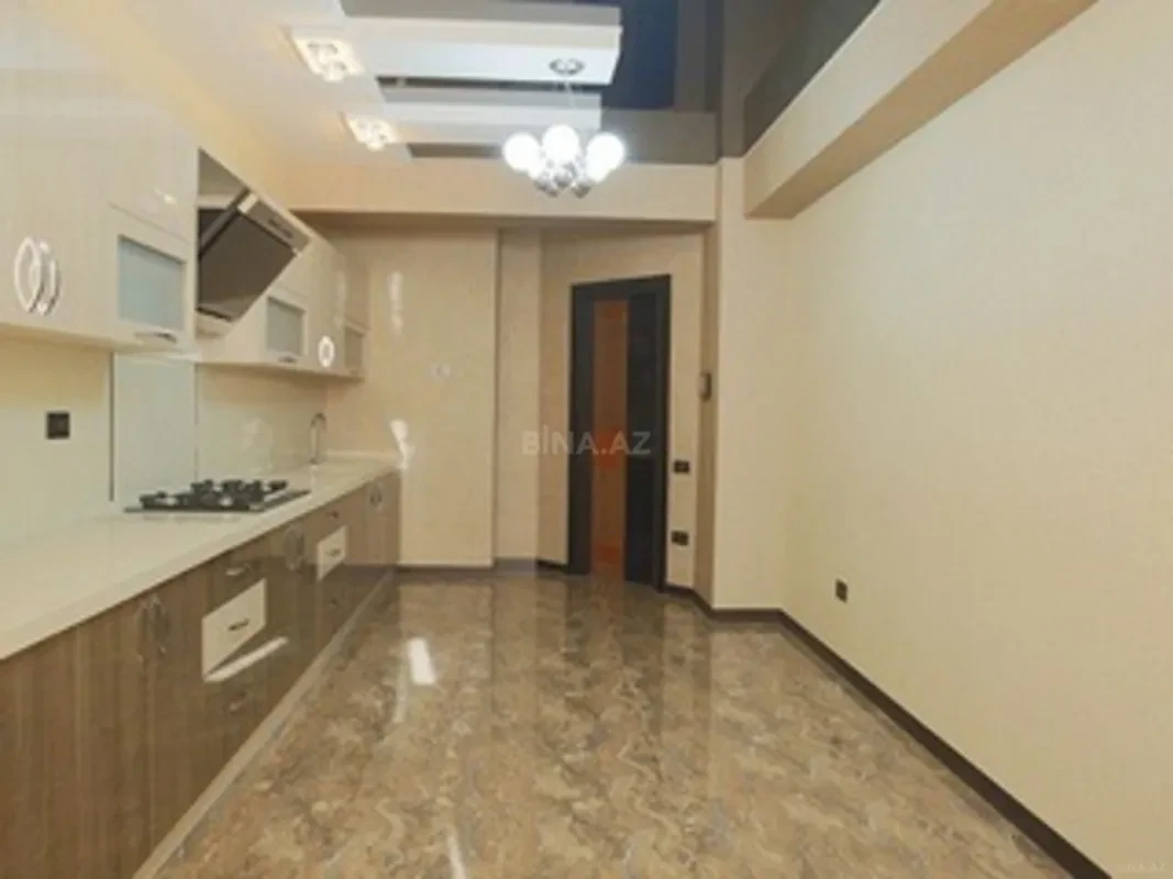 Satılır 3 otaqlı mənzil 120 m²