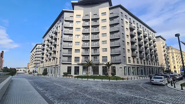Satılır 3 otaqlı mənzil 120 m² — Bakı 3 otaq 120.00 m²