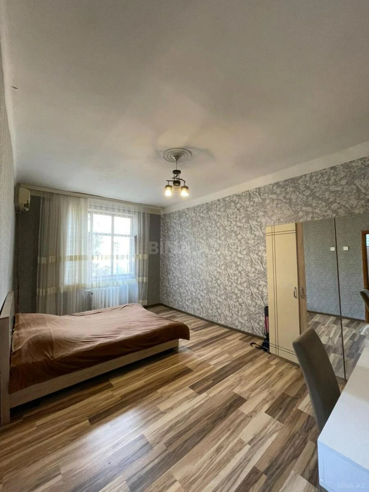Satılır 3 otaqlı mənzil 85 m²