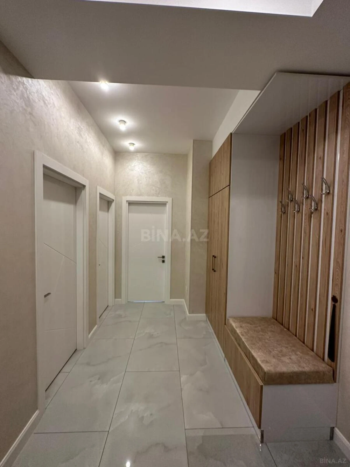 Kirayə verilir 3 otaqlı mənzil 110 m²