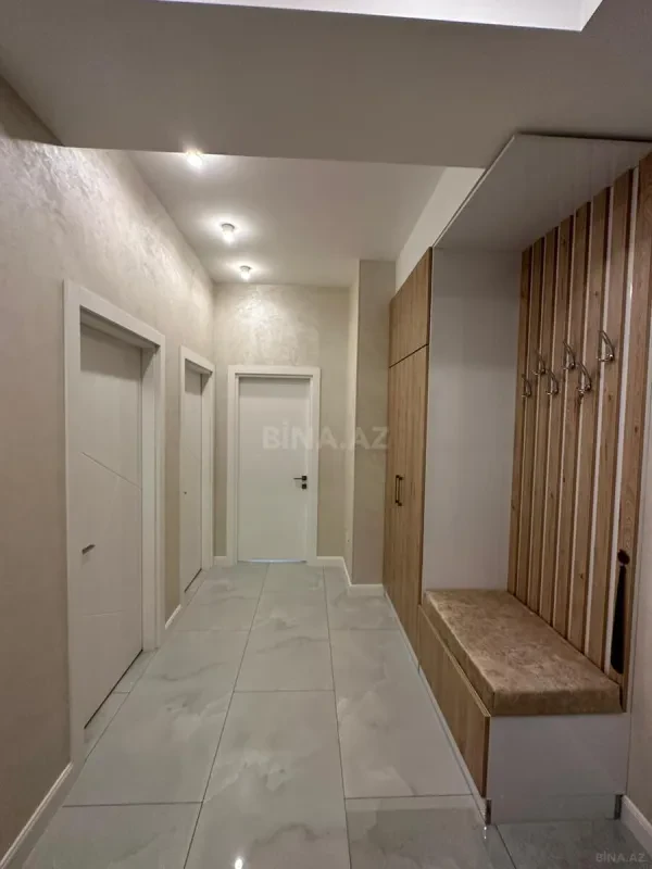 Kirayə verilir 3 otaqlı mənzil 110 m²