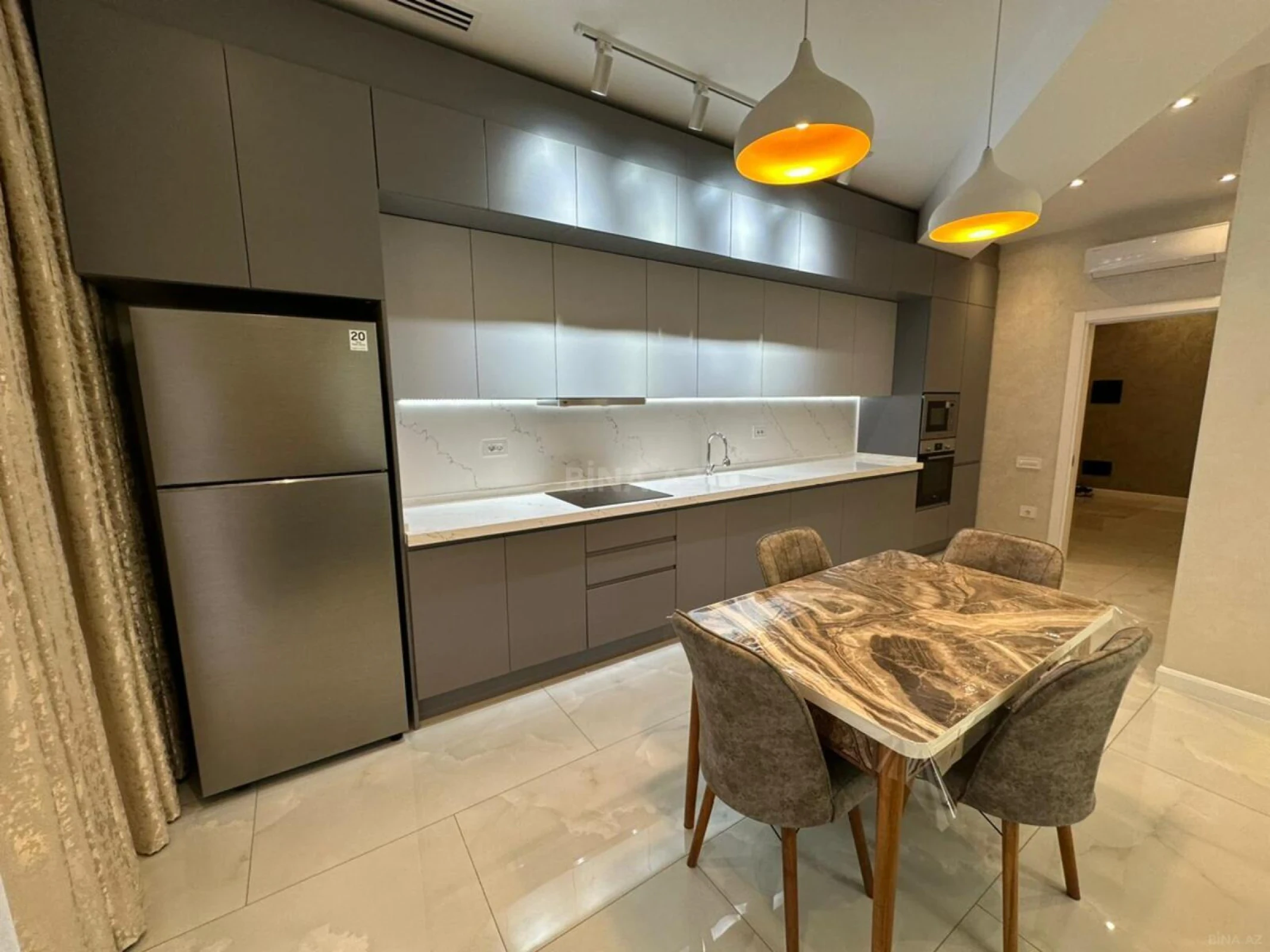 Kirayə verilir 3 otaqlı mənzil 110 m²