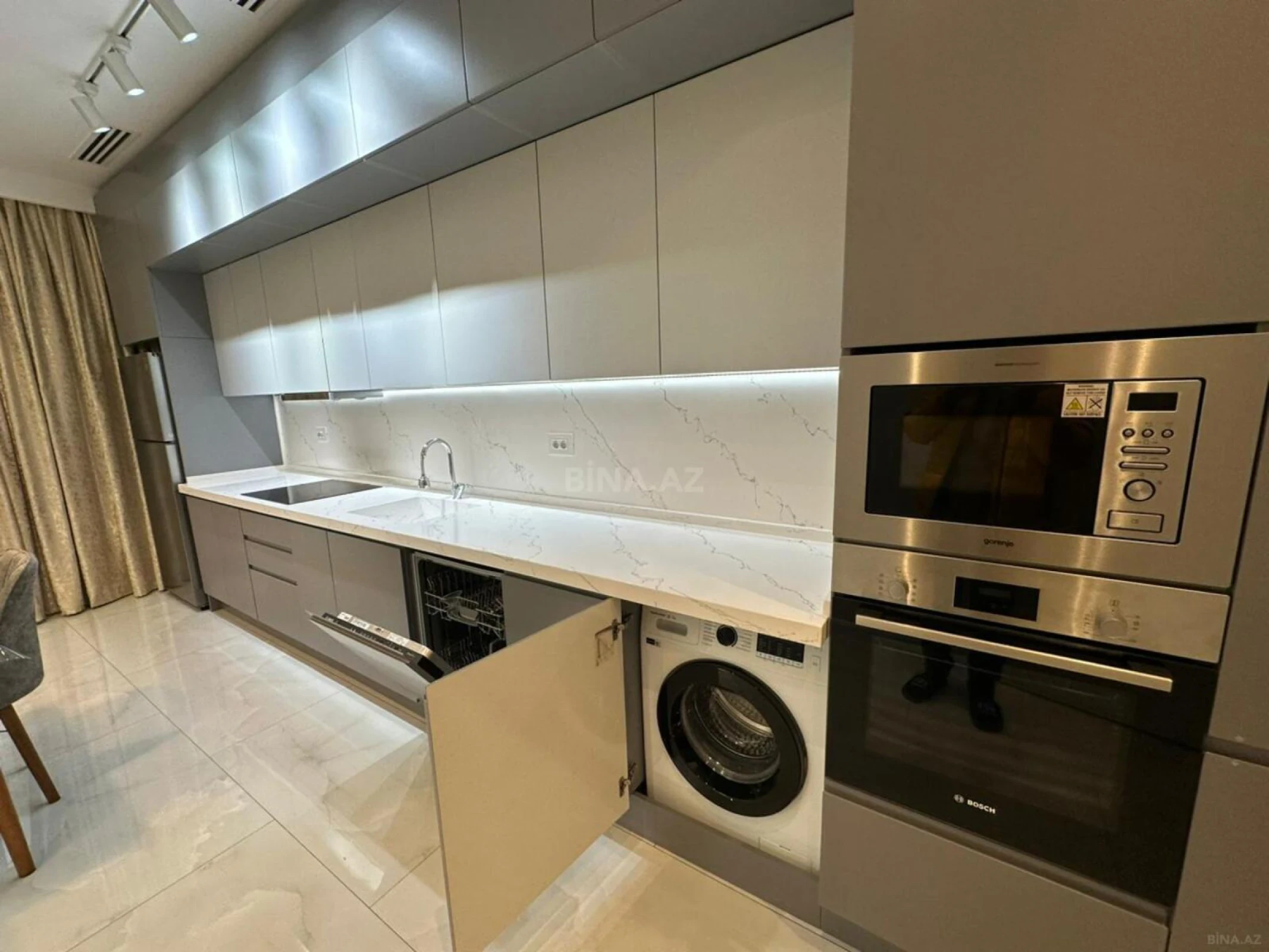 Kirayə verilir 3 otaqlı mənzil 110 m²