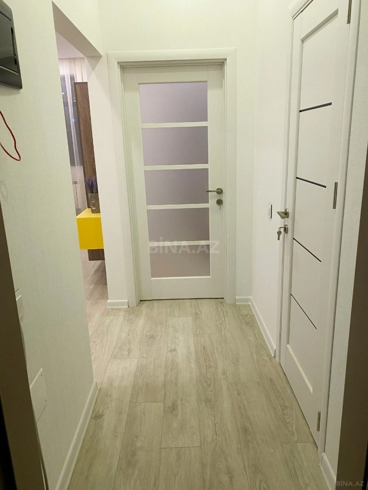 Kirayə verilir 2 otaqlı mənzil 70 m²