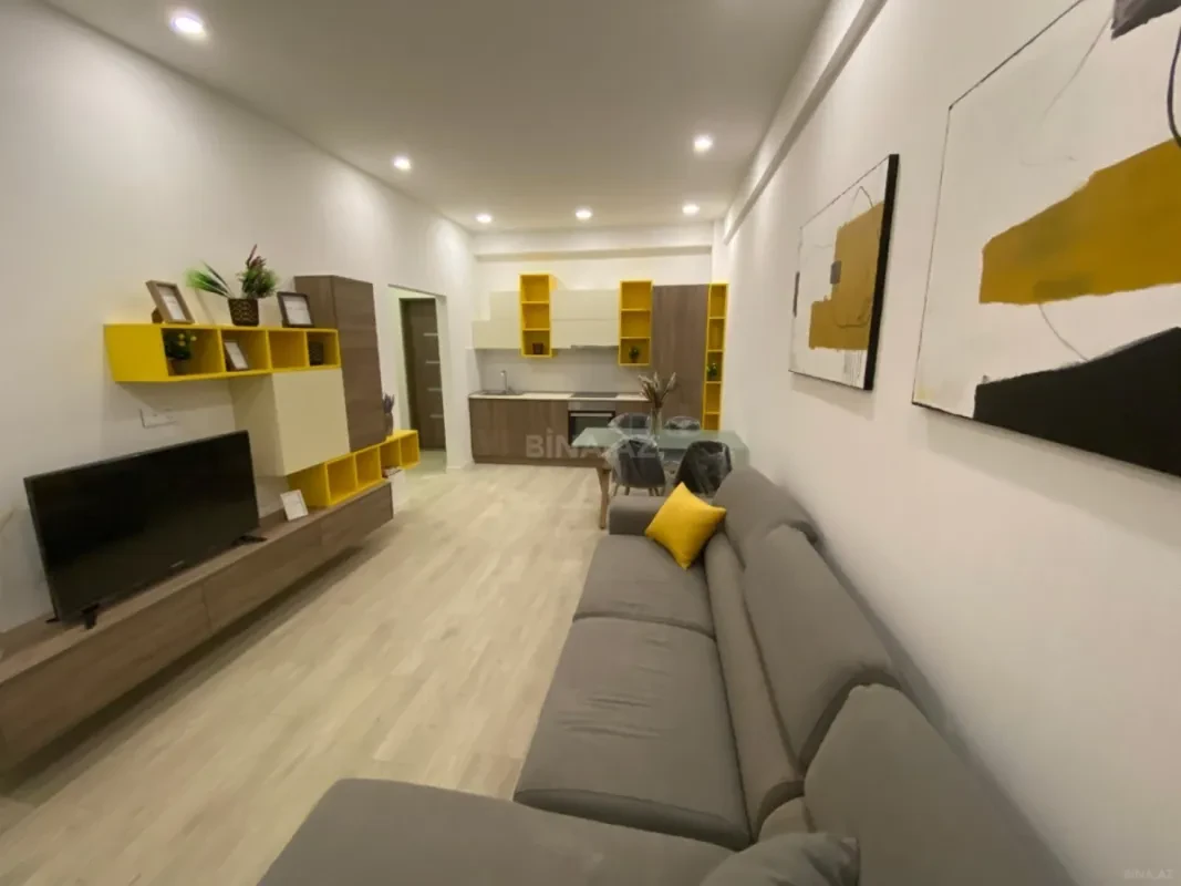 Kirayə verilir 2 otaqlı mənzil 70 m²