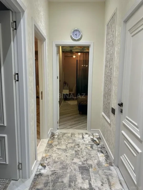 Kirayə verilir 2 otaqlı mənzil 80 m²