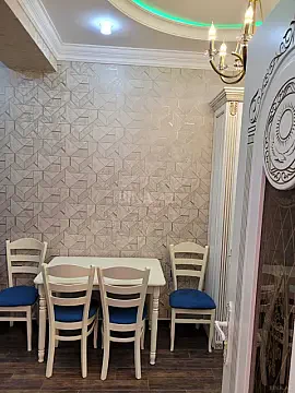 Kirayə verilir 2 otaqlı mənzil 70 m²