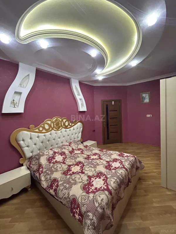 Kirayə verilir 4 otaqlı mənzil 130 m²
